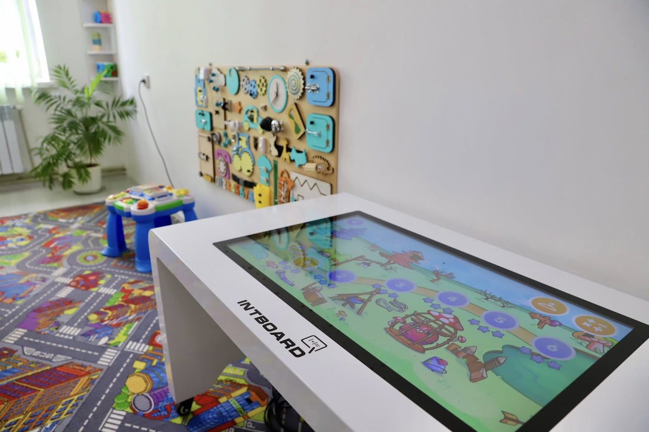 На Львівщині відкрили інклюзивний центр для дітей з інвалідністю. інвалідність, інклюзивно-ресурсний центр, відділення для денного догляду, діти, стрий