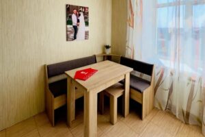 Світлина. Захисник Маріуполя Сергій Золотарьов отримав ключі від власної квартири за програмою “Вдома”. Новини, Мариуполь, квартира, оборонець, програма Вдома, Сергій Золотарьов