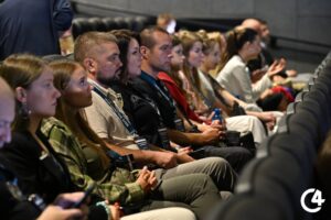 Світлина. У Чернівцях пройшов VII Міжнародний форум інклюзивності. Безбар'єрність, інвалідність, доступність, суспільство, Чернівці, Міжнародний форум інклюзивності