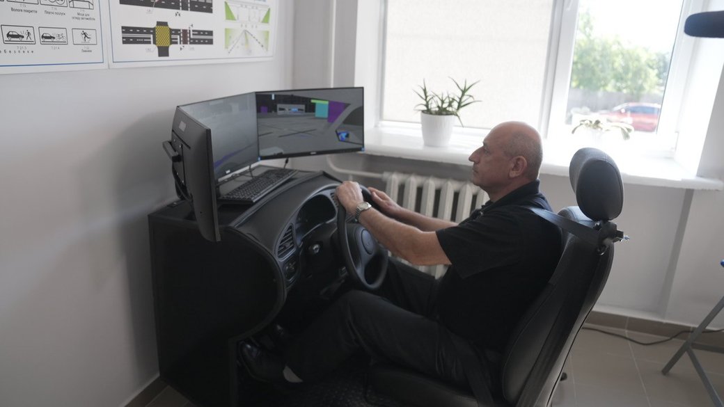 У Вінниці запрацювала автошкола, адаптована для людей з інвалідністю (ФОТО, ВІДЕО). інвалідність, автошкола, вінниця, водій, перепідготовка