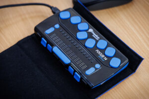 Світлина. З початку року на Харківщині забезпечили зайнятість для понад 420 людей з інвалідністю. Робота, інвалідність, працевлаштування, роботодавець, центр зайнятості, Харківщина