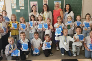 Світлина. У школах Одеси проводять уроки безбар’єрності. Безбар'єрність, інвалідність, Одеса, школа, ініціатива Без бар’єрів, урок безбар’єрності