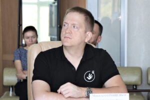 Світлина. У Сумах розробили проєкт місцевого Плану заходів з безбар’єрності. Закони та права, інвалідність, засідання, моніторинг, Рада безбар’єрності, Суми