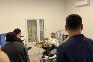 Світлина. Мінсоцполітики напрацював покроковий шлях евакуації для людей старшого віку, осіб з інвалідністю та маломобільних категорій громадян – Тетяна Кірієнко. Закони та права, інвалідність, допомога, евакуація, Дніпропетровщина, Тетяна Кірієнко