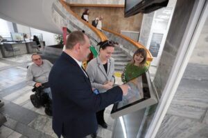 Світлина. Безбар’єрність – пріоритет: Уповноважена Президента України з питань безбар’єрності Тетяна Ломакіна побувала на Івано-Франківщині. Безбар'єрність, доступність, послуга, створення, Прикарпаття, Тетяна Ломакіна