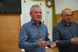 Світлина. У Тячеві запрацювала інклюзивна кондитерська-кав’ярня «Шоколад». Робота, інвалідність, професія, самореалізація, Тячів, кондитерська-кавʼярня Шоколад