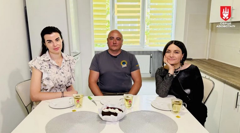 Учасник спецоперації ГУР у Маріуполі Олександр Демченко отримав власну квартиру від «Серця Азовсталі». військовий медик, квартира, мариуполь, олександр демченко, серце азовсталі