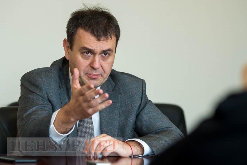 Понад 15 тисяч підприємств не виконали норму працевлаштування людей з інвалідністю, – Гетманцев. інвалідність, данило гетманцев, квота, підприємство, працевлаштування