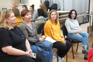 Світлина. У Вінниці започаткували серію тренінгів і майстер-класів для родин, де виховують дітей з інвалідністю. Новини, інвалідність, Вінниця, тренинг, майстер-клас, родина