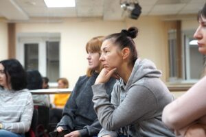 Світлина. У Вінниці започаткували серію тренінгів і майстер-класів для родин, де виховують дітей з інвалідністю. Новини, інвалідність, Вінниця, тренинг, майстер-клас, родина