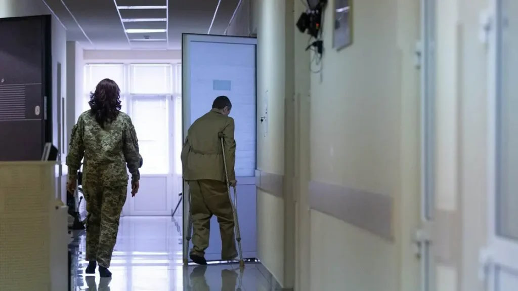 Частий випадок: як оформити інвалідність військовому, якщо він не може пройти ВЛК самостійно. інвалідність, військовий, влк, нотаріальна довіреність, поранення