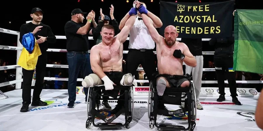 У Києві відбувся історичний боксерський поєдинок ветеранів на кріслах колісних. бокс, ветеран, крісло колісне, михайло дроботенко, павло кушніров