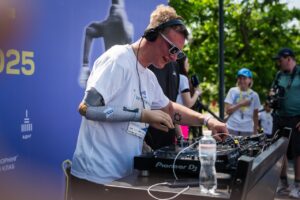 Світлина. Життя після ампутації. Як українські ветерани відновлюються після втрати кінцівки: історія Олексія Дернова. Реабілітація, протез, поранення, військовий, MCOP, Олексій Дернов