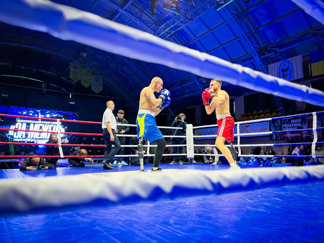 Після поранень та протезувань: як ветерани у Франківську змагалися у боксі (ФОТО). івано-франківськ, бокс, ветеран, протезування, турнір