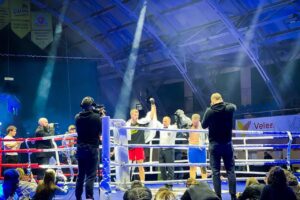 Світлина. Після поранень та протезувань: як ветерани у Франківську змагалися у боксі. Реабілітація, ветеран, протезування, Івано-Франківськ, турнір, бокс