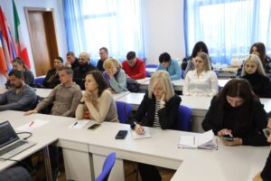 Світлина. Як зробити онлайн-медіа доступнішими: у Франківську відбувся діалоговий захід про цифрову безбар’єрність у медіа. Безбар'єрність, інвалідність, доступність, Івано-Франківськ, діалоговий захід, онлайн-медіа