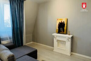 Світлина. Оборонець Маріуполя Микола Куркурін отримав ключі від власної квартири за програмою «Вдома». Новини, Мариуполь, квартира, оборонець, ГО Серце Азовсталі, Микола Куркурін