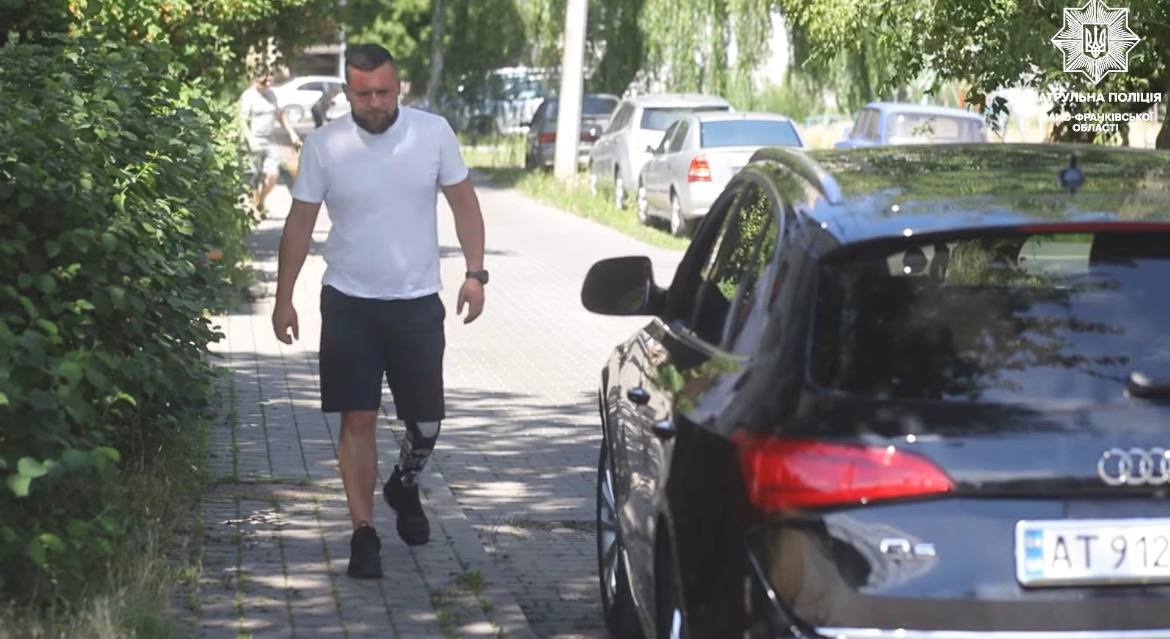 “Основне – це свідомість”: у Франківську презентували ролик про паркування на місцях для людей з інвалідністю (ВІДЕО). івано-франківськ, інвалідність, паркомісце, паркування, ролик