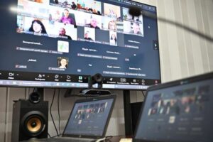 Світлина. На Закарпатті створюють безперешкодний доступ до об’єктів культурної спадщини. Безбар'єрність, інвалідність, доступність, Закарпаття, онлайн-зустріч, об’єкт культурної спадщини