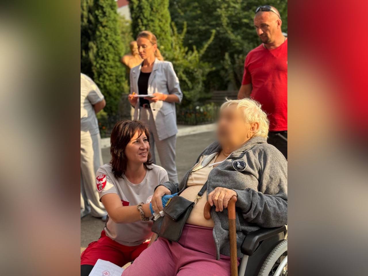 На Вінниччині забезпечують догляд й безпеку для евакуйованих з прифронтових територій осіб з інвалідністю та людей похилого віку. інвалідність, безпека, вінниччина, догляд, евакуація