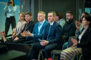 Світлина. Пропускна спроможність системи реабілітації становить вже понад 16 тисяч сеансів на день — міністр Віктор Ляшко. Реабілітація, послуга, пацієнт, розвиток, Віктор Ляшко, Amputee Rehab Summit 2025