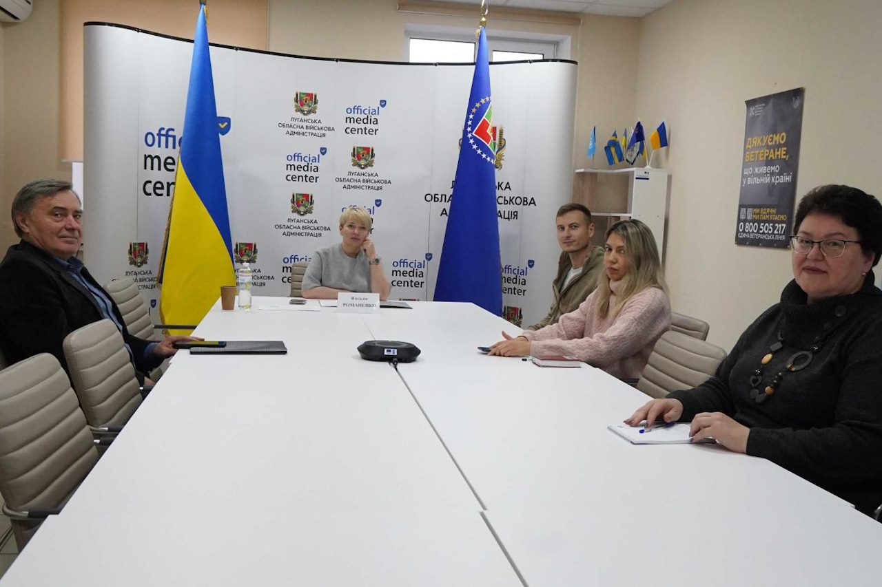 Держслужбовців навчили ефективній емпатичній взаємодії з людьми, які частково або повністю втратили зір. вебінар, держслужбовці, комунікація, порадник, порушення зору