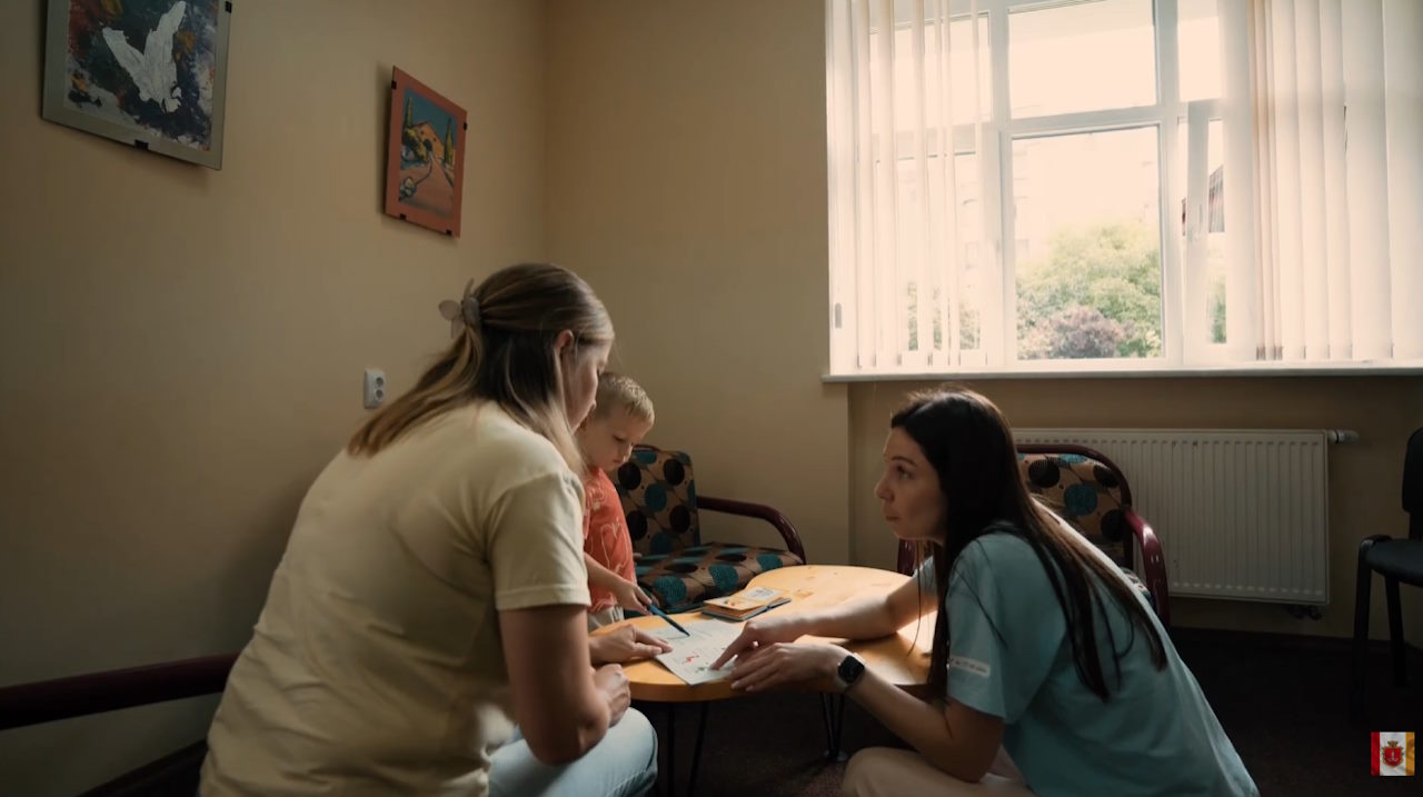 Одеса активно розвиває ініціативу надання послуги раннього втручання (ВІДЕО). допомога, одеса, порушення розвитку, послуга, раннє втручання