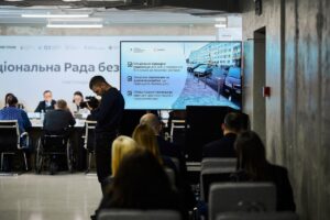 Світлина. Реалізація політики безбар’єрності в освіті: результати 2025 року. Навчання, послуга, особливими освітніми потребами, підтримка, Рада безбар’єрності, МОН