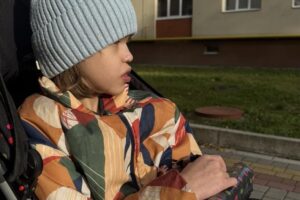 “Ми перші в Україні з таким діагнозом”: історія хмельничанки Кіри з дуплікацією 16-ї хромосоми