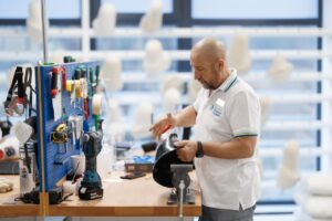 Світлина. Як отримати безоплатне протезування від американського лідера у Києві?. Реабілітація, протез, протезування, Київ, відновлення, MCOP