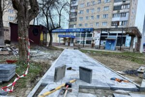 Світлина. Калуська громада розширює мережу безбар’єрних маршрутів: що вже зробили, і що планують робити. Безбар'єрність, інвалідність, облаштування, доступ, безбарʼєрний маршрут, Калуська громада