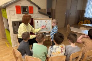 Світлина. Наталія Стручек, директорка дитсадка “Дитина з майбутнім”: “Ми змінюємо життя родин”. Інтерв'ю, аутизм, РАС, Наталія Стручек, дитсадок Дитина з майбутнім, директорка