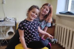 Світлина. «Приїжджаємо, як додому – в затишок, підтримку і розуміння»: як у центрі реабілітації на Волині працюють з юними пацієнтами. Реабілітація, інвалідність, послуга, діти, Волинь, центр комплексної реабілітації Фенікс
