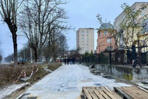 Світлина. Калуська громада розширює мережу безбар’єрних маршрутів: що вже зробили, і що планують робити. Безбар'єрність, інвалідність, облаштування, доступ, безбарʼєрний маршрут, Калуська громада