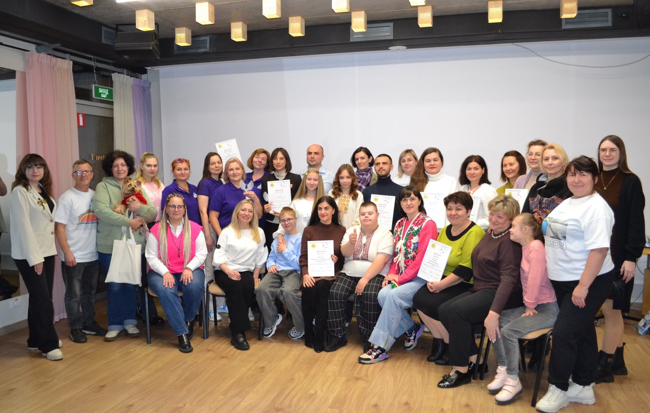 Підведено підсумки конкурсу «Кращі інклюзивні практики України – 2025» (ФОТО). го сонячні діти херсонщини, конкурс кращі інклюзивні практики україни – 2025, нагородження, одеса, переможець