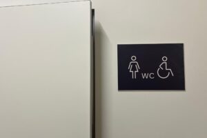 Світлина. Відразу у кількох закладах культури області тривають роботи з підвищення доступності. Безбар'єрність, інвалідність, доступність, інклюзія, Львівщина, заклад культури