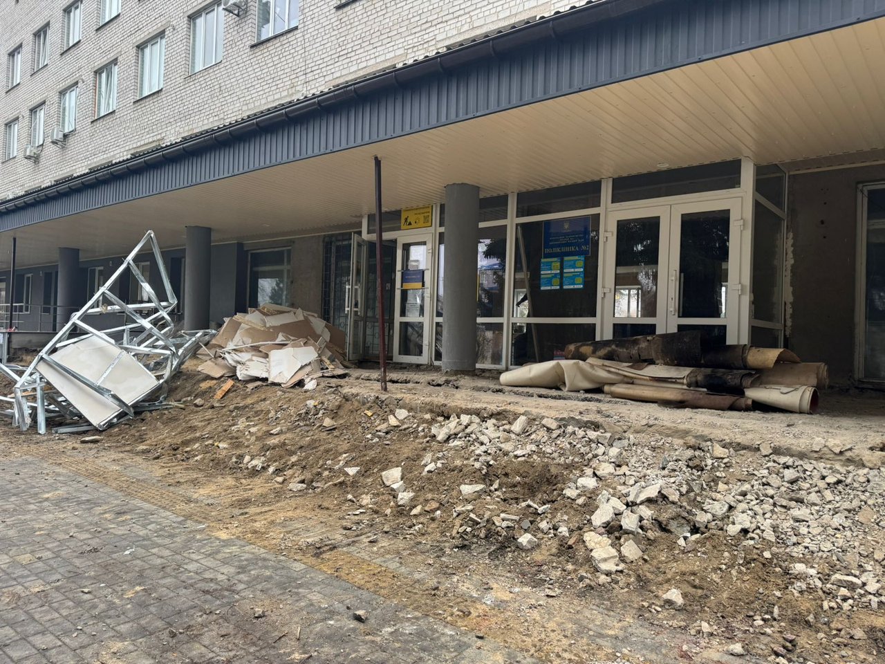 «Рух без бар’єрів» – дайджест новин. інклюзивний, безбарʼєрний маршрут, доступність, облаштування, проєкт рух без барʼєрів