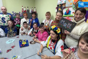 Тут народжується впевненість: як працюють інклюзивні майстерні «Логосу» (ВІДЕО)