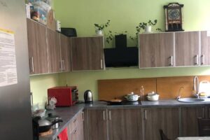 Світлина. Притулок для маломобільних ВПО: в області започаткували надання нової соціальної послуги. Новини, послуга, проєкт, ВПО, Буковина, притулок