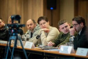 Світлина. Маршрут пацієнта, цифровізація та прозорі ціни: презентовано Дорожню карту реформування системи протезування. Закони та права, протезування, засідання, реабілітація, реформування, Дорожня карта