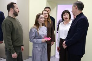Світлина. Нове реабілітаційне відділення розпочало роботу на Хмельниччині. Реабілітація, пацієнт, лікарня, Хмельниччина, реабілітаційне відділення, відкриття