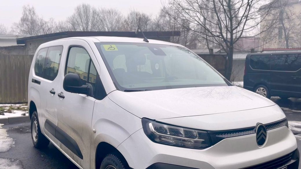 Соціальне таксі в Мукачеві: для кого і як замовити (ВІДЕО). інвалідність, мукачево, перевезення, послуга, соціальне таксі