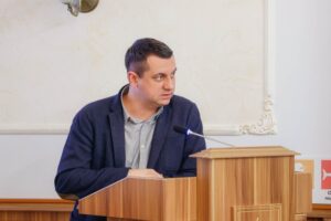 Світлина. В Івано-Франківській ОДА провели засідання Ради безбарʼєрності. Закони та права, інвалідність, засідання, створення, Прикарпаття, Рада безбарʼєрності