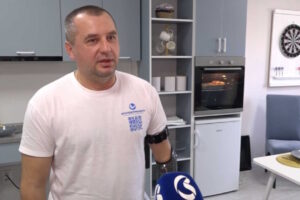 Повернення до самостійного життя: у Вінниці ветерани проходять реабілітацію в ергокімнаті (ВІДЕО)