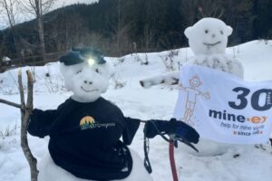 Світлина. «Мандротерапія» на Говерлі: ветерани на протезах подолали складний зимовий маршрут. Реабілітація, протез, ветеран, Говерла, сходження, Мандротерапія