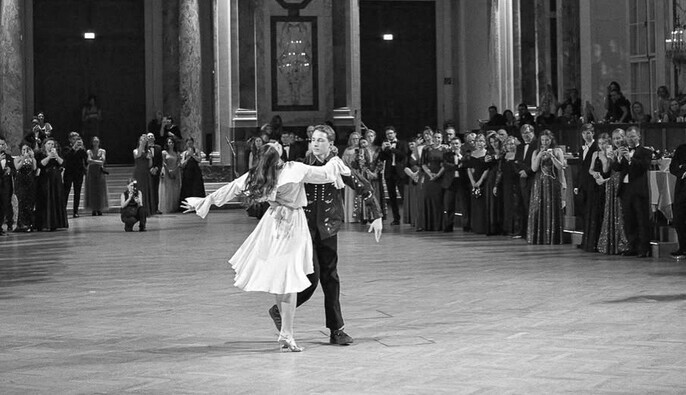 Олександр Терен на протезах виступив на балу у Відні та розчулив мережу (ВІДЕО). бал, відень, ветеран, олександр терен, протез