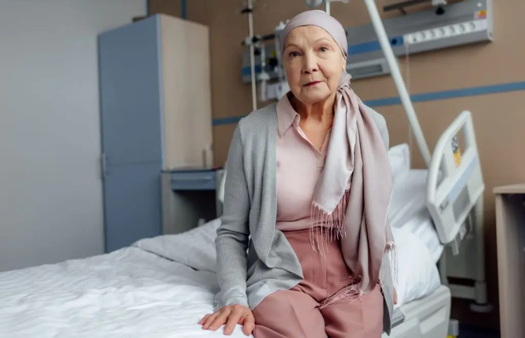 Інвалідність при раку: як оформити статус і не втратити право на допомогу. інвалідність, онкологічне захворювання, оформлення, пацієнт, рак