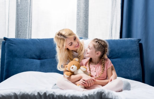 Чи можна оформити лікарняний на час реабілітації дитини з інвалідністю — відповідь Держпраці. інвалідність, дитина, догляд, лікарняний, реабілітація