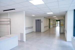 Світлина. Триває будівництво сучасного центру реабілітації на базі Дубенської міської лікарні. Реабілітація, створення, Центр реабілітації, будівництво, Віктор Ляшко, Дубенська міська лікарня