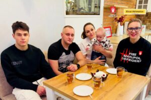 Захисник Маріуполя Сергій Різоль отримав власну квартиру за програмою «Вдома» (ФОТО)